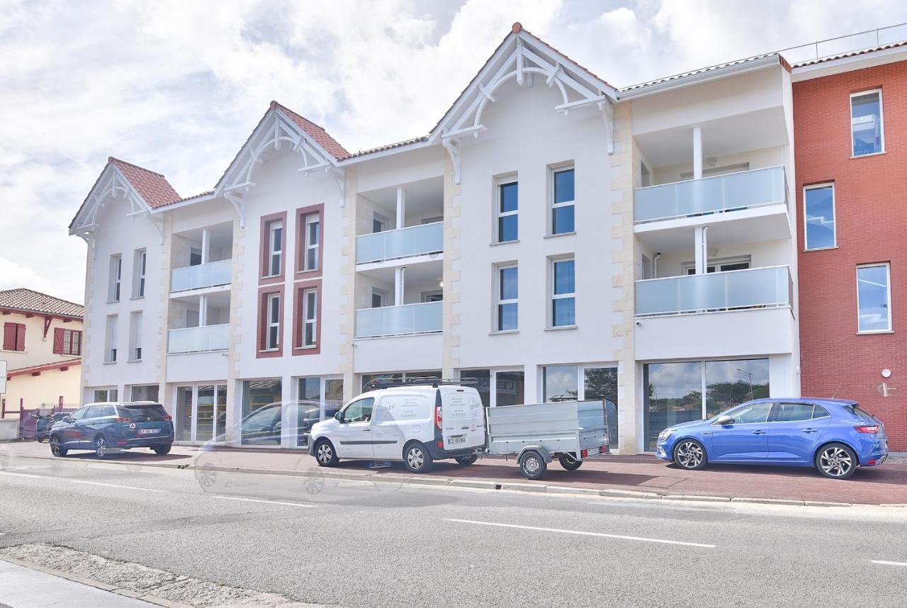 Confort Et Bel Appartement Au Coeur De Lacanau Exterior photo